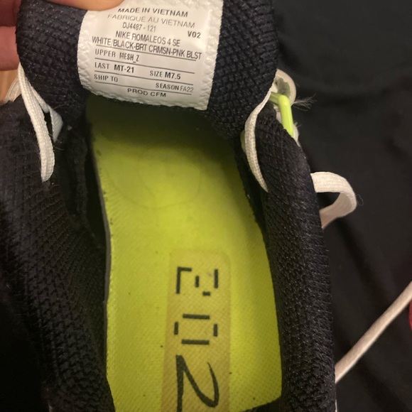 Weightlifting shoes. Men 7.5, Women 9. Great for squats, stability and control. - Picture 6 of 11